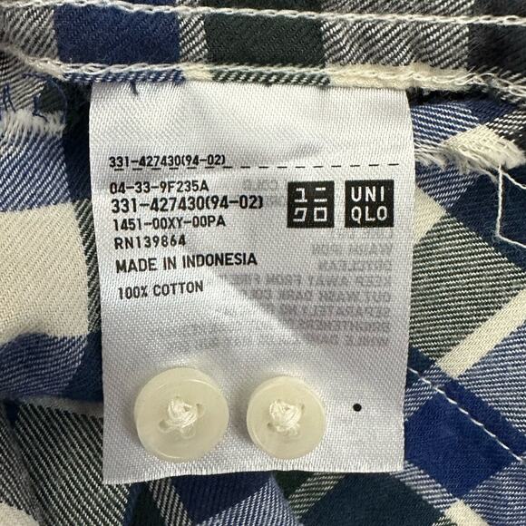 Uniqlo Flannel Raw Hem Button Down Size L Check Blue Black Casual Cotton - Picture 6 of 9